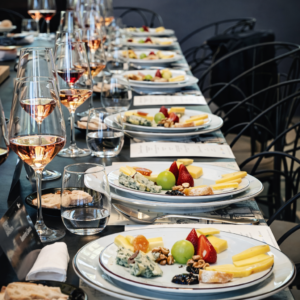 Cata de Quesos | By Carolina Fromelier